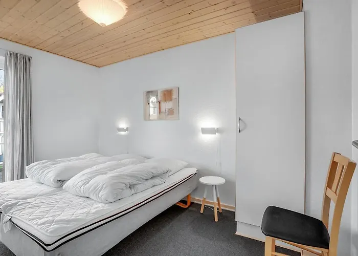 Ferienhaus 4 Bedroom Awesome In *